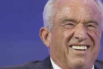 RFK Jr. health panel votes to end recommendation that all newborns receive hepatitis B vaccine