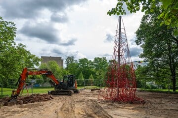 Chemnitz: Reparatur an Chemnitzer Spielplatz: Auf dieser "Spinne" wird bald wieder geklettert
