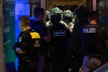 Berlin: Raubüberfall auf Kinder, dann steht das SEK vor der Tür