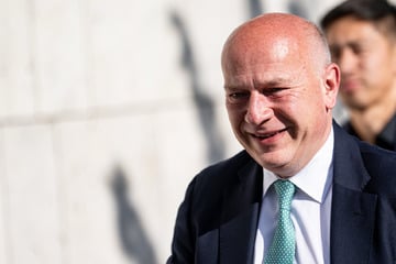 Wegner über Neu-Kanzler Merz: "Jetzt kommt es darauf an, das Land wieder zusammenzuführen"