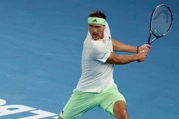 Alexander Zverev: Sensation bei Australian Open: Alexander Zverev haut Wimbledon-Sieger Alcaraz raus