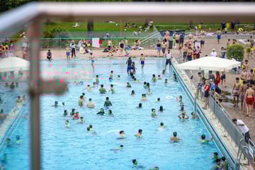 Köln: Bad in den Mai: In diesen Freibädern sind die Becken bereits geöffnet