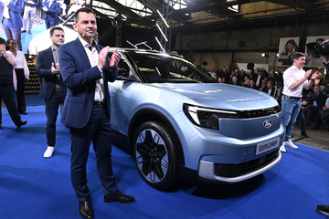 Ford enthüllt erstes E-Auto: Neues Modell wird in Köln zusammengeschraubt