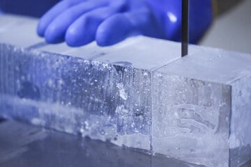 Berlin: Minus 12 Grad statt Hitzeschock: Das ist Berlins kältestes Geschäft