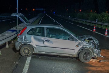 Ford kracht in Leitplanke: War der Fahrer betrunken?
