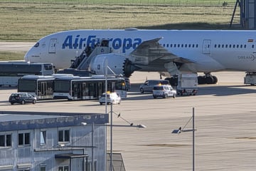 Leipzig: Ungewöhnlich viele Ankünfte: Wieso am Leipziger Flughafen diese Woche mehr Maschinen landen