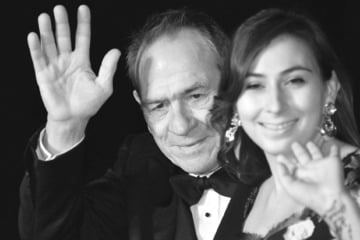 Nach Tod von Tommy Lee Jones Tochter Victoria (†34): Funkspruch offenbart Verdacht