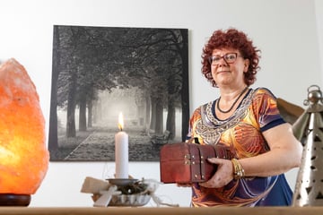 Die Frau, die mit den Toten spricht: "Medium" Ines Illing will auf diese Weise Trauerblockaden lösen