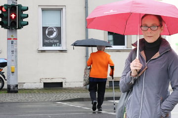 Dresden: Ampel-Frust in Dresden: Senioren schaffen es nicht rüber