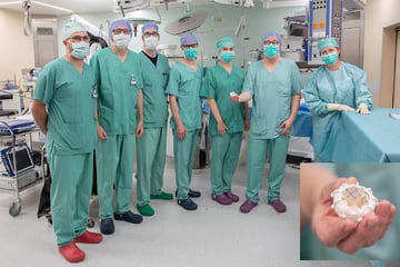 Eingriff ist eine echte Seltenheit: Uniklinik implantiert Herzklappe über Leiste
