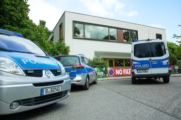 Messerattacke: Messer-Angriff an Grundschule: Polizei konnte 13-Jährigen "aus medizinischen Gründen" noch nicht befragen