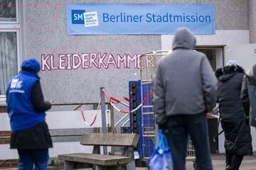 Berlin: Berliner Stadtmission ruft zur Spende auf: Wer hat Winterjacken für Bedürftige?