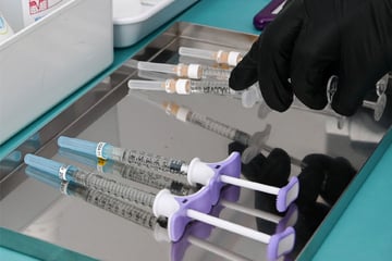 275 illegale Eingriffe? Kieferorthopädin wegen gefährlicher Botox-Behandlungen vor Gericht