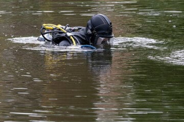 Schwimmer verschwindet spurlos an Badesee bei Neustrelitz: Suche eingestellt