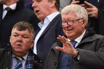 Zwischenfall vor Spitzenspiel: Trainer-Legende Sir Alex Ferguson ins Krankenhaus eingeliefert