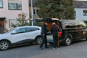 Drama an Weihnachten: Frau ertrinkt in Gartenteich