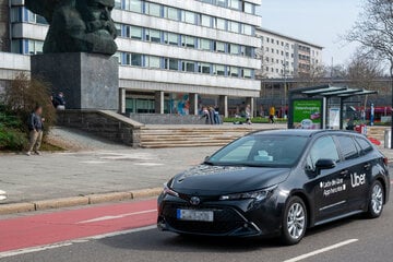 Chemnitz: Taxi-Alternative für Chemnitz: Uber zufrieden mit Start, doch Debatten gehen weiter