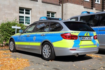 Blut-Tat in Düsseldorf: Sohn attackiert seine Mutter mit Messer - Lebensgefahr!