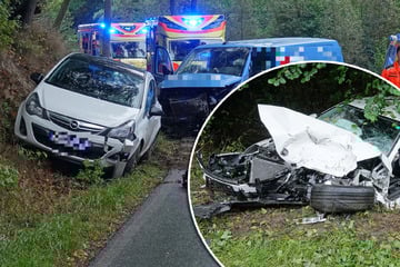 Kombi in Wald geschmettert: Zwei Verletzte nach schwerem Crash südlich von Dresden