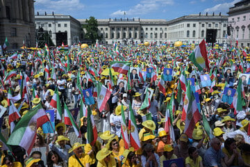 Berlin: Tausende Exil-Iraner protestieren in Berlin