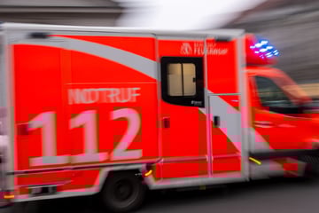 Auf Rückweg von Entbindung: Mutter und Baby in Unfall auf A52 verwickelt
