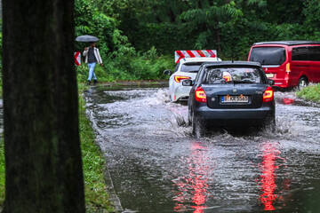 Unwetter verläuft glimpflich: Viel Regen ohne größere Vorkommnisse