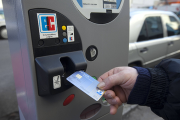 Münzzahlung bald vorbei? Parkautomaten in Dresden sollen endlich umgerüstet werden