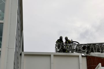 Alarm in Köln: Feuerwehr rückt nach Holweide aus
