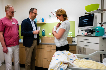 Hoher Besuch in Chemnitz: CDU-Chef-Visite im DRK-Krankenhaus