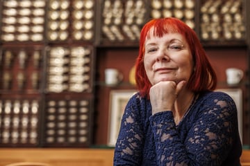 Dresden: Zum 20. Jahrestag der "Hebammen"-Saga: Dresdner Autorin Sabine Ebert schreibt Ihrer Heldin ein neues Buch