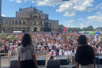 Großdemo in Dresden: Tausende setzen ein Zeichen gegen Rechts