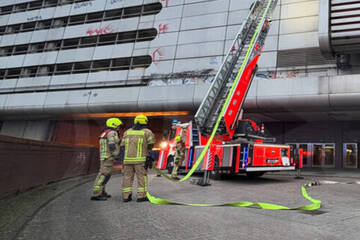 Berlin: Brand am Messedamm: Feuerwehr findet Leiche im ICC