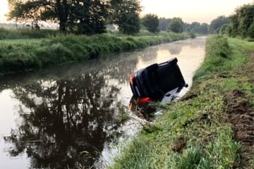 Betrunkener verliert Orientierung und versenkt seinen Audi im Fluss