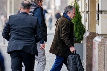 Ukraine-Krieg: Endlich Waffenstillstand? US-Delegation zu Verhandlungen in Berlin eingetroffen