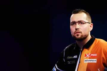 Steiler Aufstieg, dann in Versenkung verschwunden: Früheres Darts-Talent will es noch einmal wissen