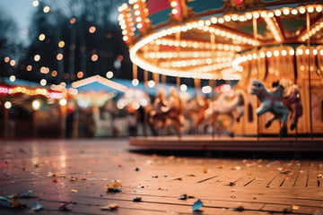Zwei betrunkene Männer prügeln sich auf Kirmes