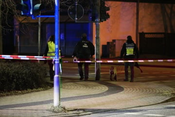 Messerattacke: 15-Jähriger zückt Messer und verletzt Mann schwer am Kopf