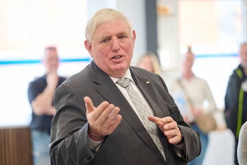 Spar-Vorschläge für Gesundheitsreform: Laumann zeigt sich "beeindruckt"