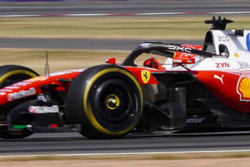 Formel-1-Spektakel in Silverstone: Charles Leclerc nutzt Technik-Desaster von Antonelli aus