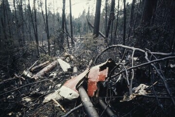 Heute vor 56 Jahren: Zwei Bombenexplosionen, ein Flugzeugabsturz