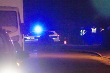 Polizeieinsatz nach Schüssen in Niedersachsen: Einwohner sollen in ihren Häusern bleiben