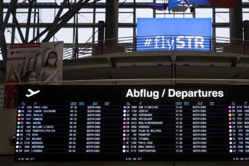 Stuttgart: Pause am Terminal: Neue Schlafkabinen in Stuttgart laden zu Nickerchen ein