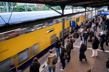 hvv-Blog: Bahnstrecke gesperrt, aber Chaos bleibt vorerst aus