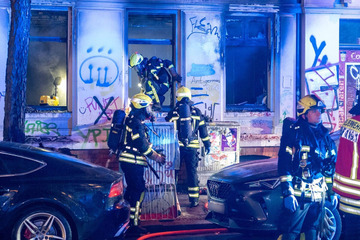 Leipzig: Verheerender Wohnungsbrand in Leipzig fordert einen Toten und 24 Verletzte!