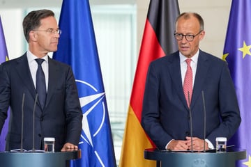 Ukraine-Krieg: Merz stellt weitere Hilfe bei Flugabwehr in Aussicht