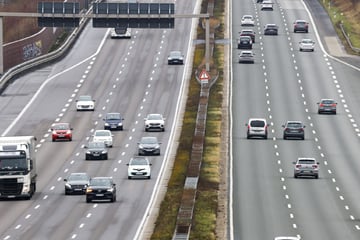 Starke Nerven in NRW benötigt? So ist die Lage auf den Straßen und an den Flughäfen