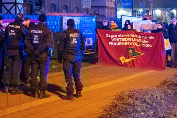 Leipzig: Spontan-Demonstration legt Leipziger Berufsverkehr lahm