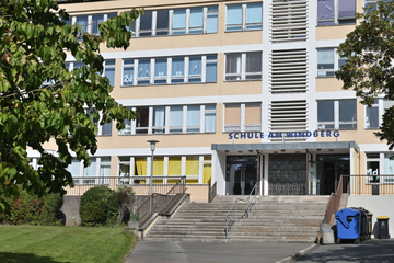 Fahren Zwickauer Kinder bald kostenlos Schulbus?