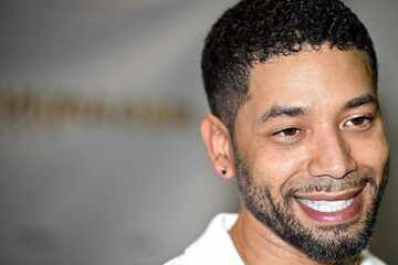 Actor Jussie Smollett's conviction for staged hate crime attack gets overturned