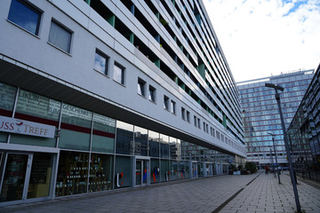 31-Jähriger ersticht Ex-Freundin in Wohnung: Mann wegen Mordes angeklagt